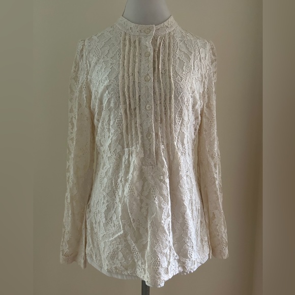 Michael Stars Tops - ❤️Pretty Michael Stars Ivory Lace Blouse